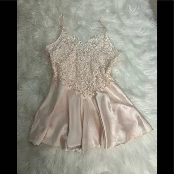 Vintage Unforgettable slip dress size M - Picture 1 of 5